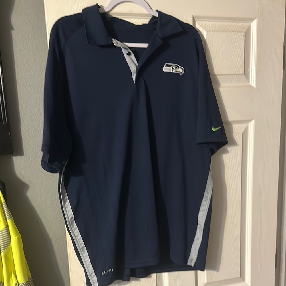 Nike Men's Navy Blue Polo Shirt